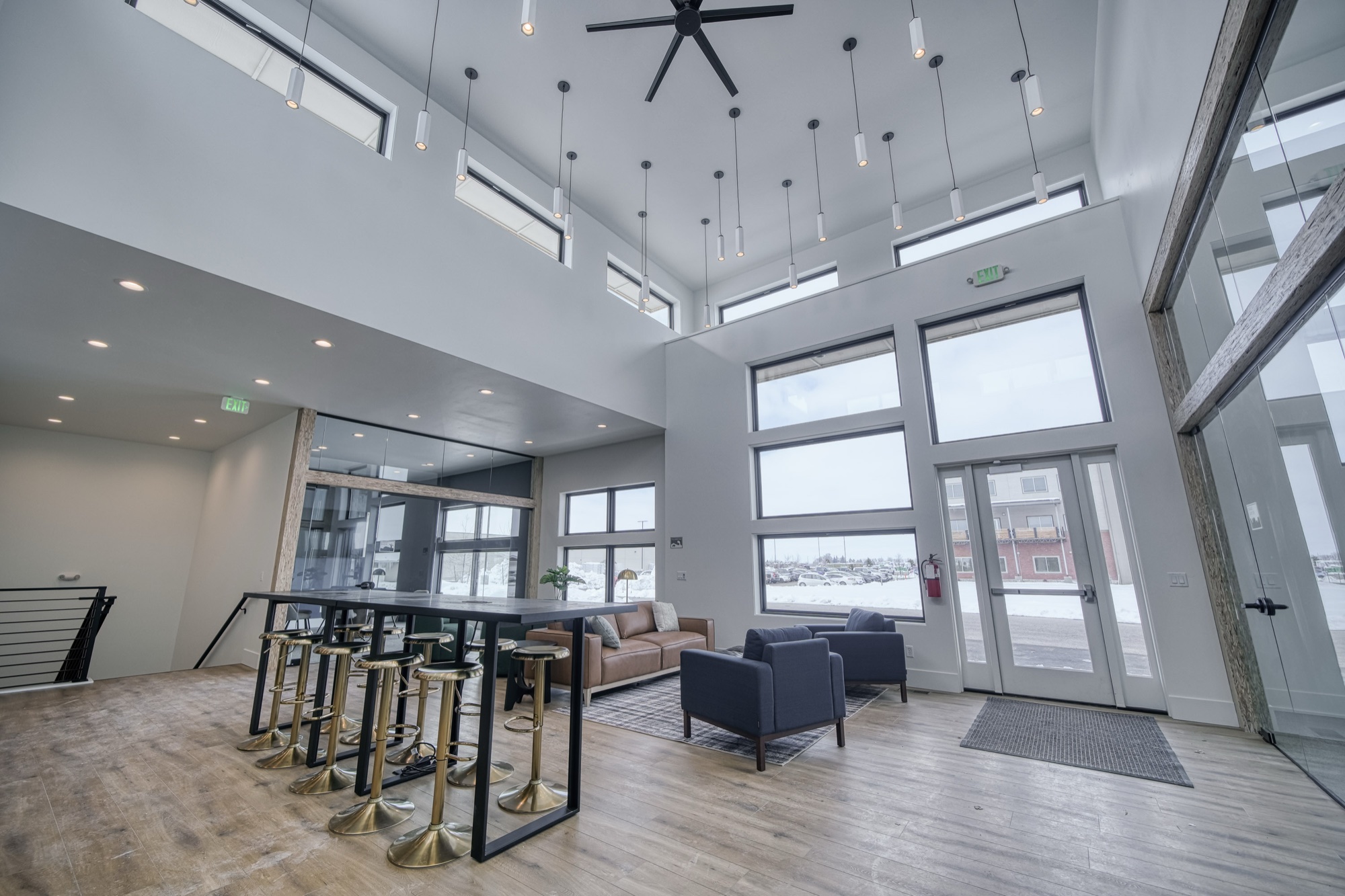 1070 South Curlew, Ammon ID — great room