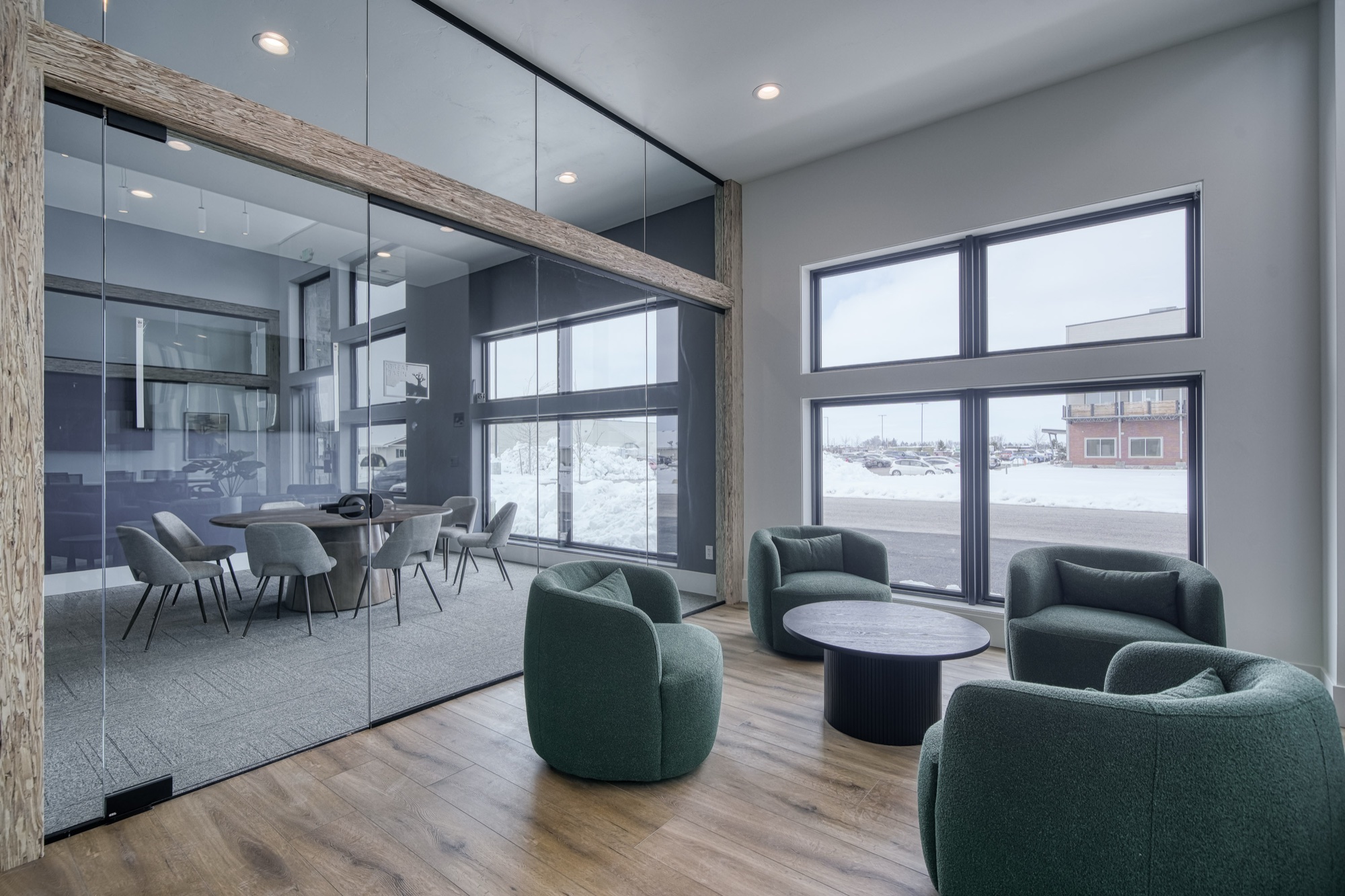 1070 South Curlew, Ammon ID — kitchen