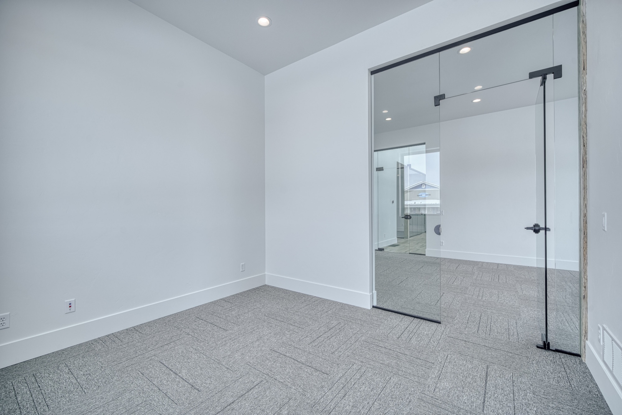1070 South Curlew, Ammon ID — outdoor space