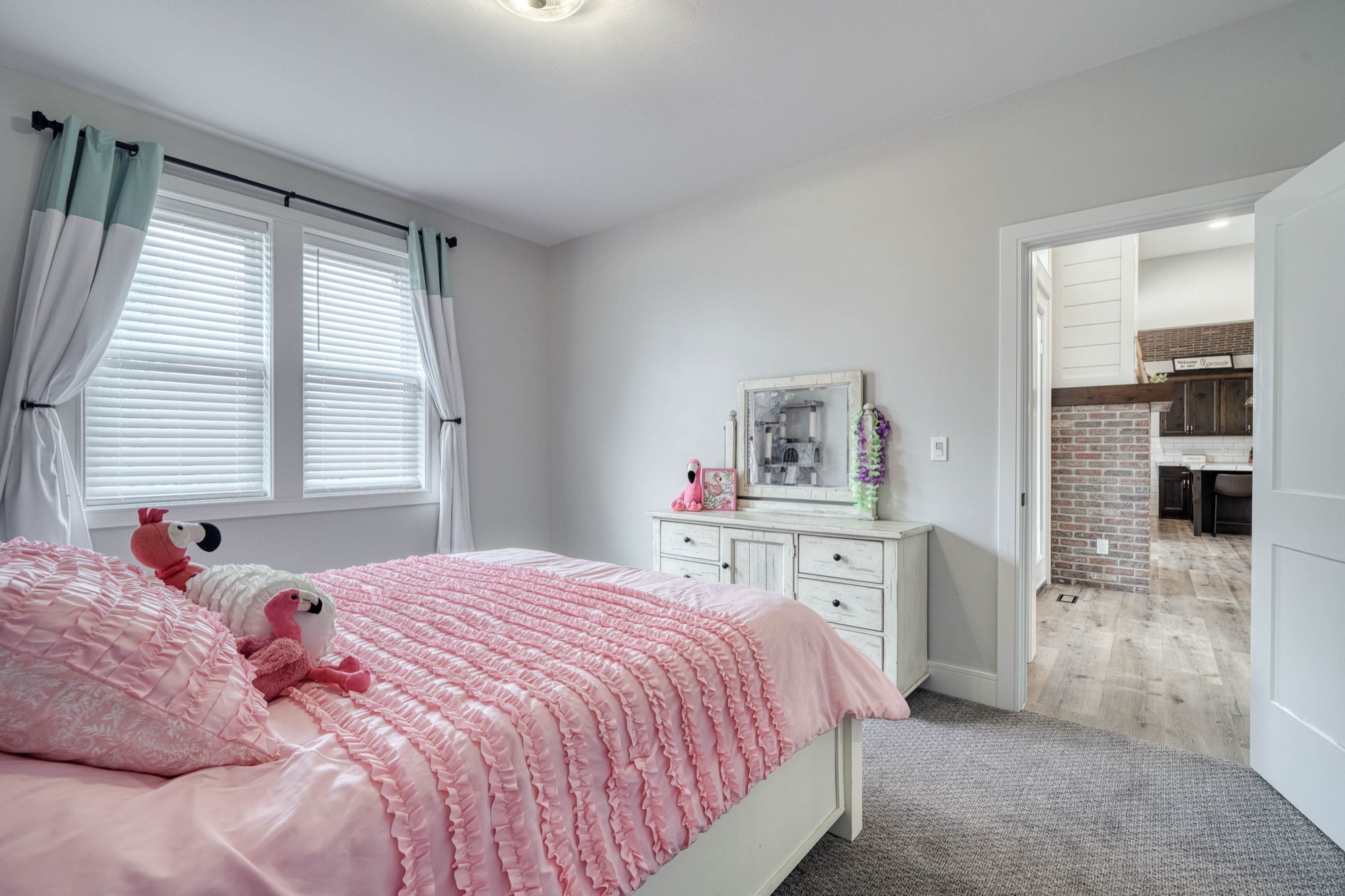 4454 N Ammon Road, Ammon ID — outdoor space