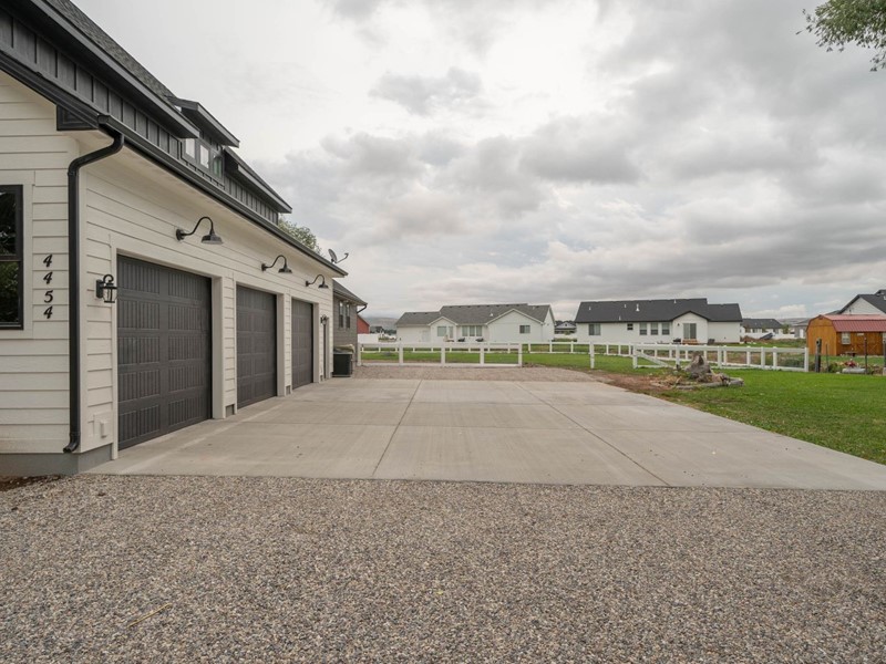 ammon idaho luxury home